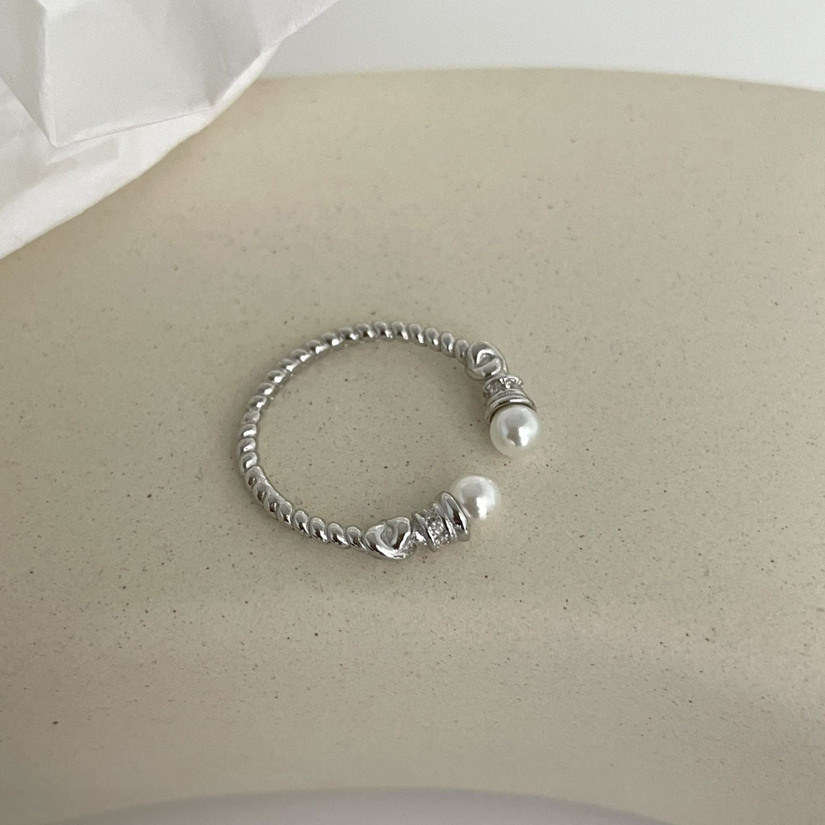 925 sterling silver  pearl open ring - silvery