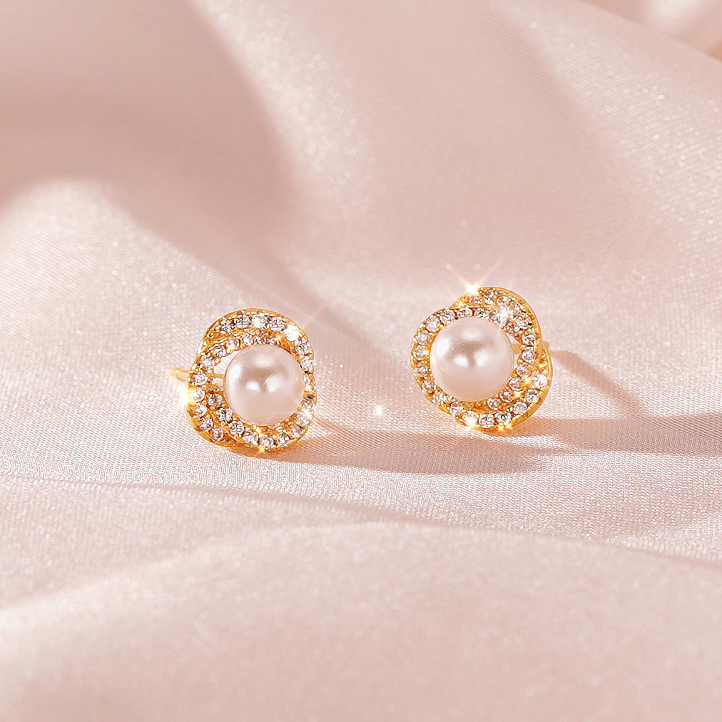 S925 pure silver pearl inlaid with sparkling zirconium earrings