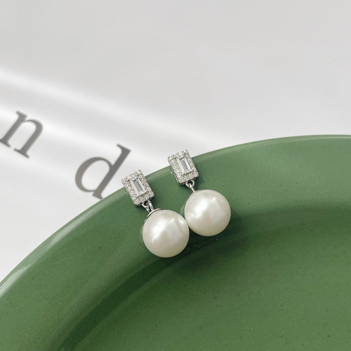 925 sterling silver pearl earrings - silvery