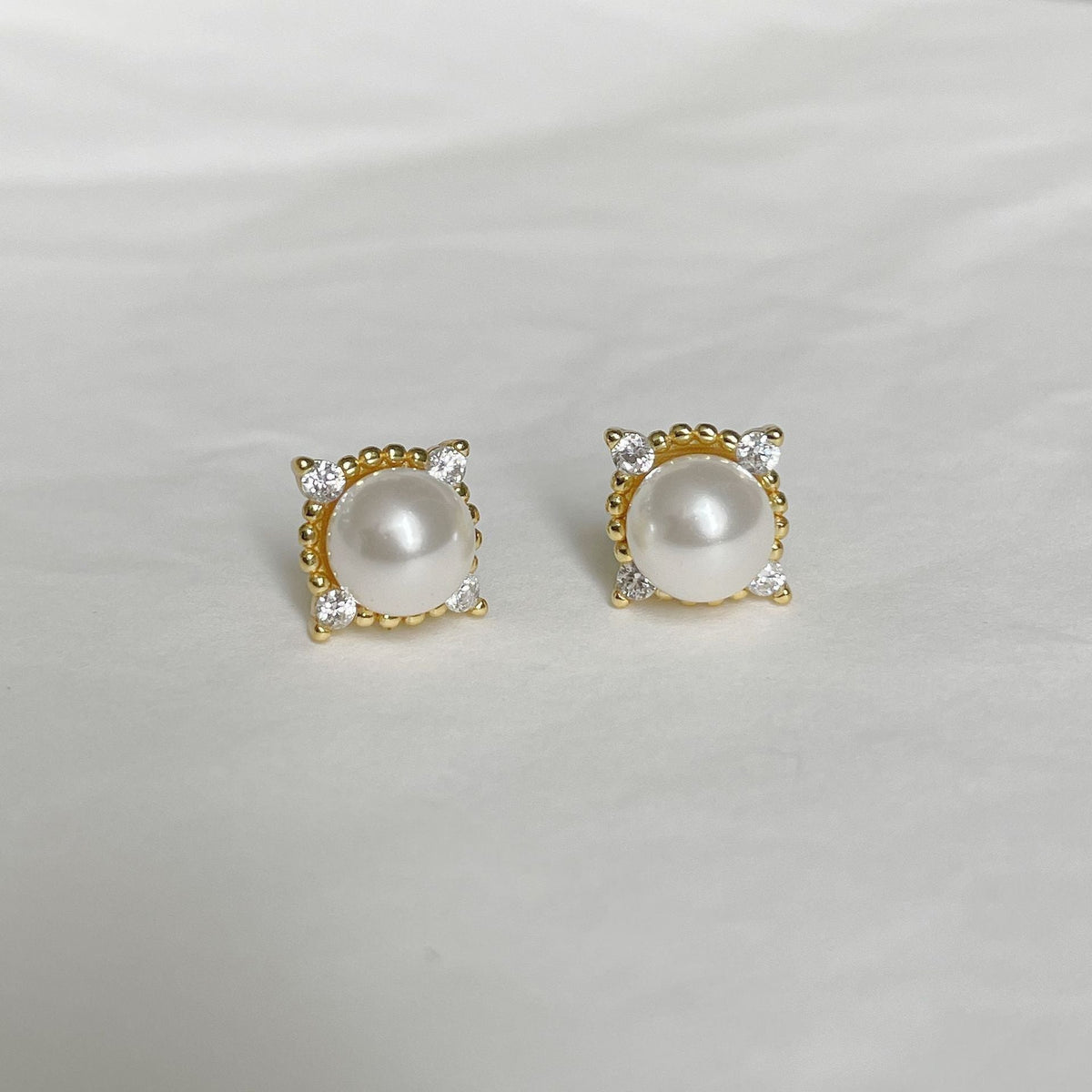 925 sterling silver imitation pearl earrings