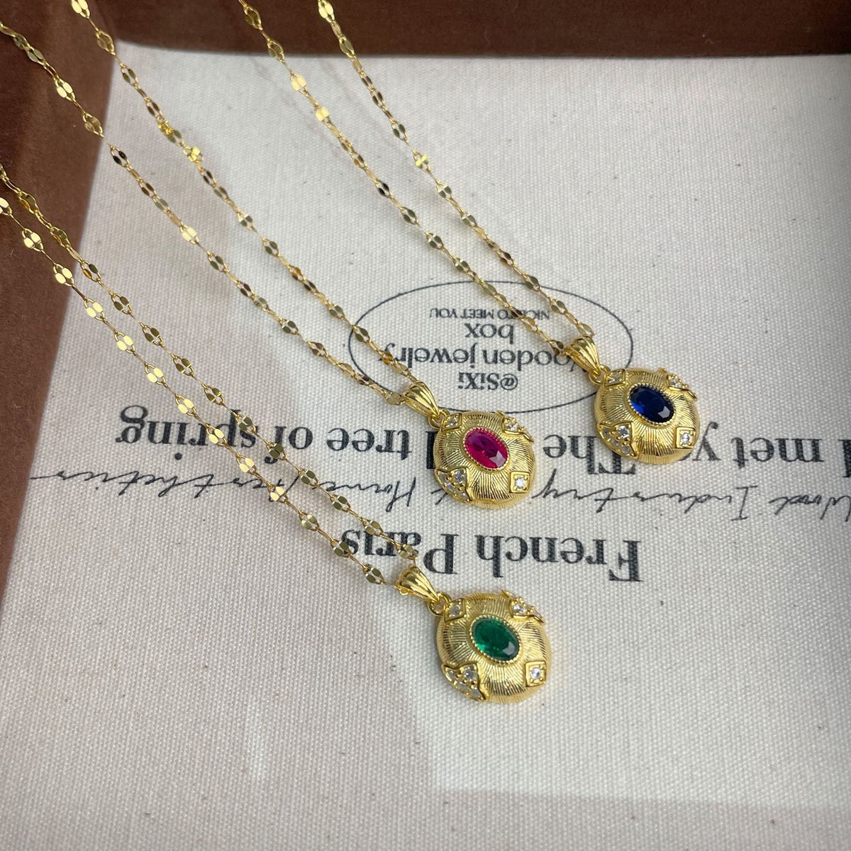 925 sterling silver inlaid with colored zirconia pendant necklace