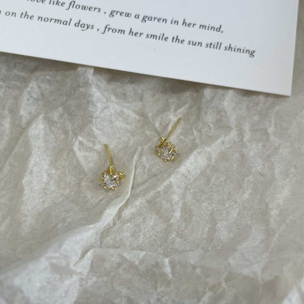 S925 sterling silver compact super sparkling star earrings