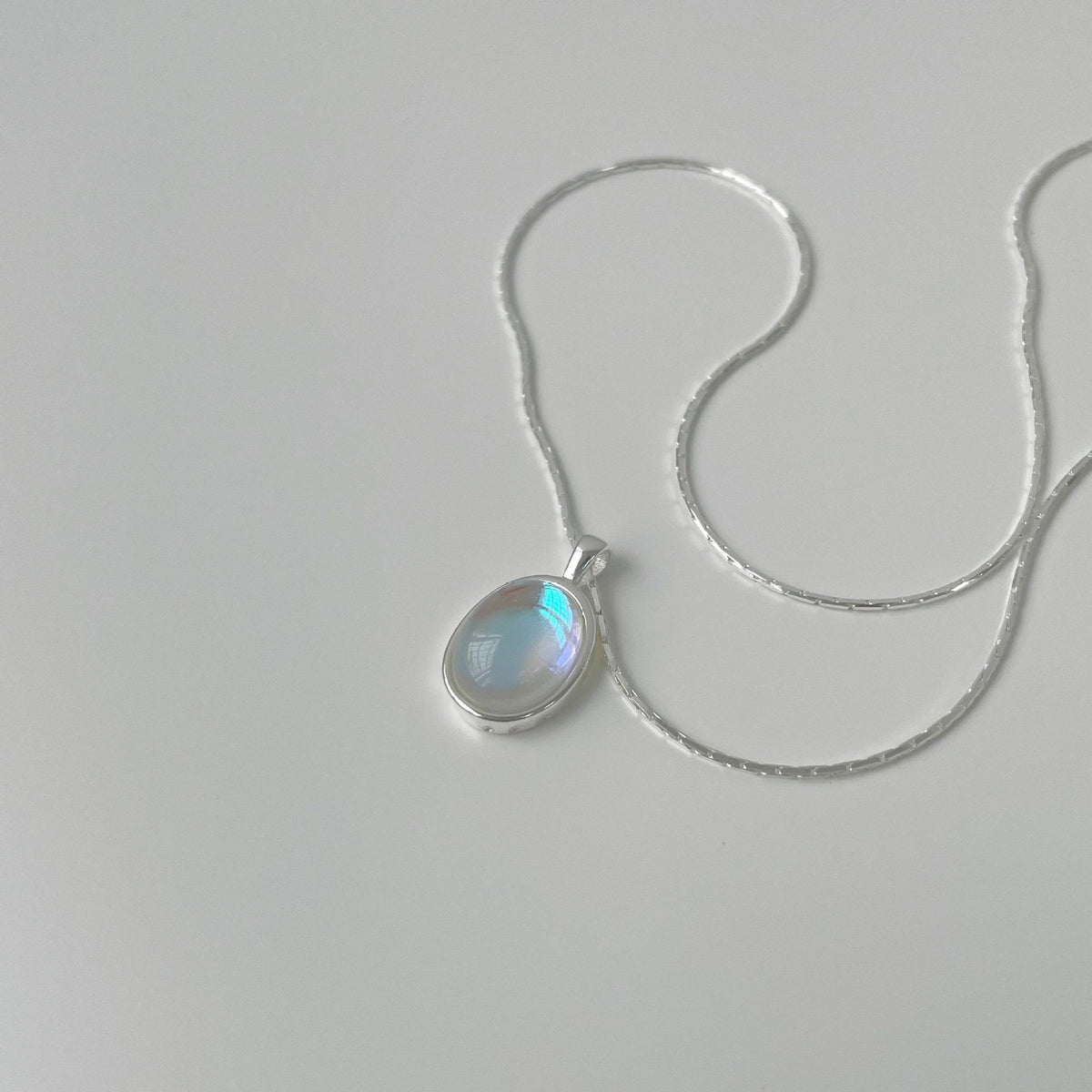 S925 Silver Sea Sapphire Pendant Necklace - Silvery