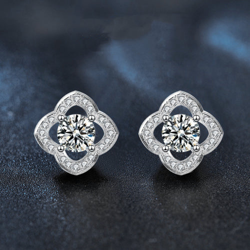 Four-Leaf Clover 5mm Moissanite Studs – wholesale moissanite jewelry