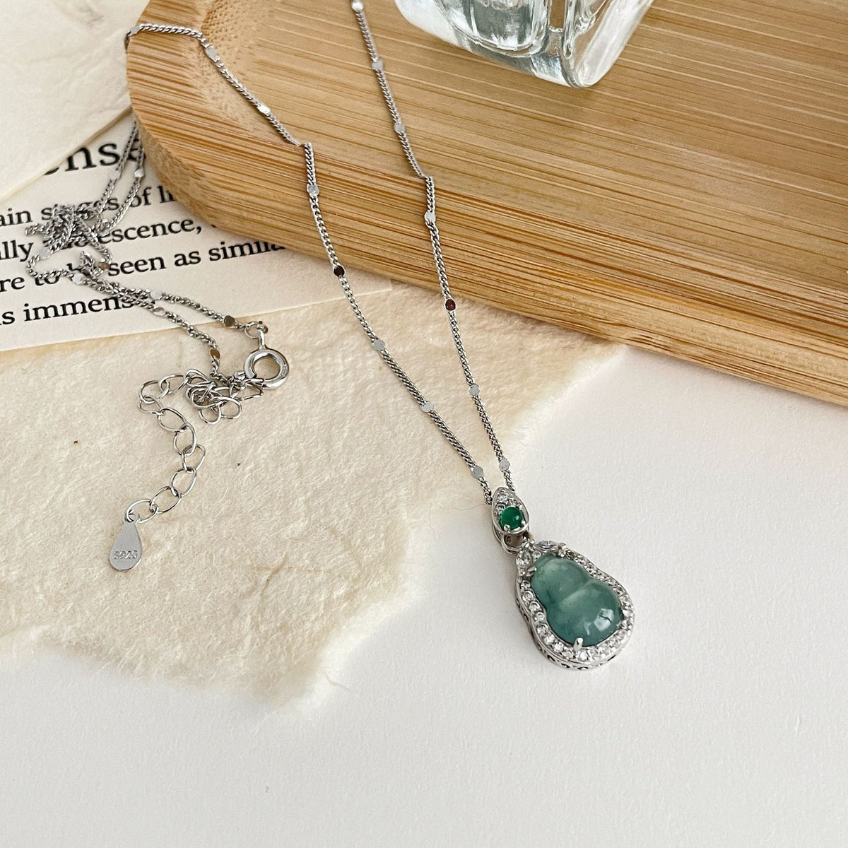 Jade Gourd Pendant Necklace – image 6