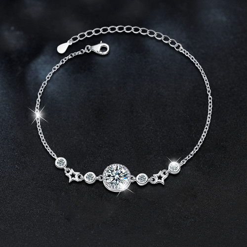 Moissanite Round Star Bracelet