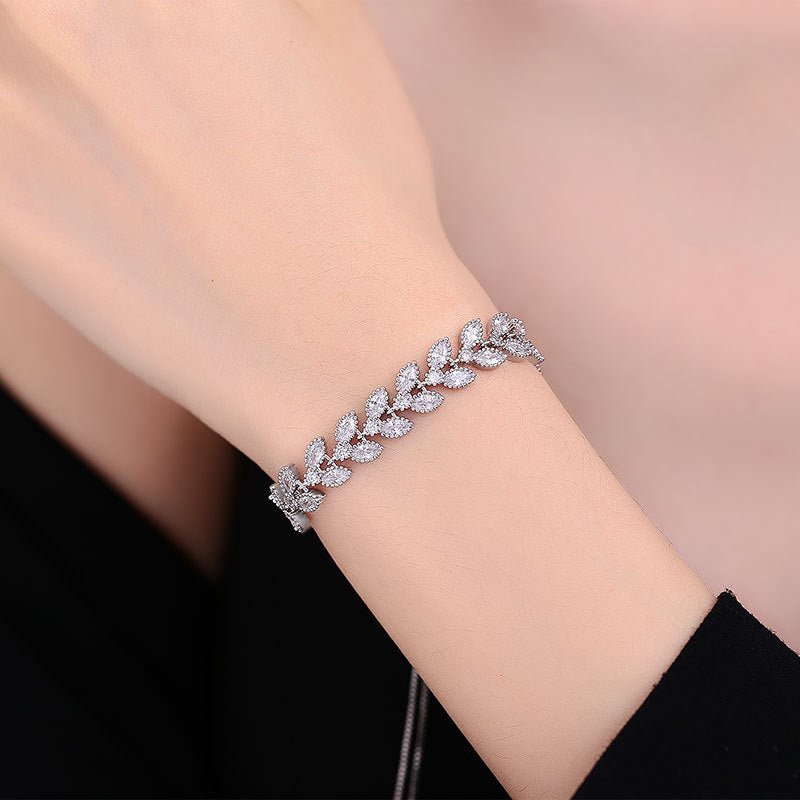 Moissanite Wheat Ear Bracelet – image 4