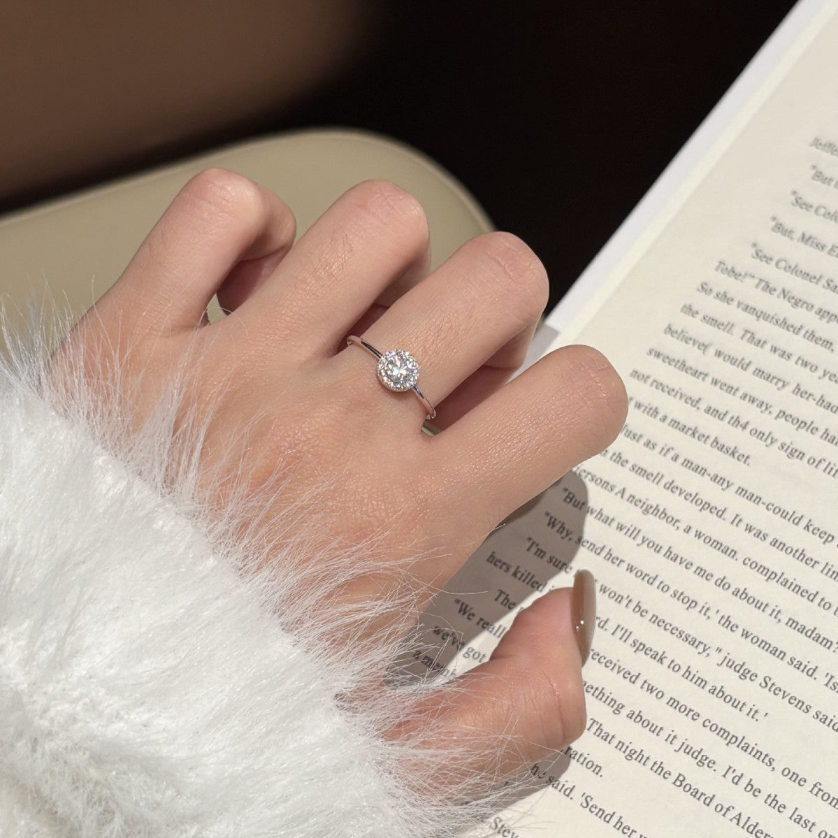 S925 Silver Round Ring with Colored Moissanite