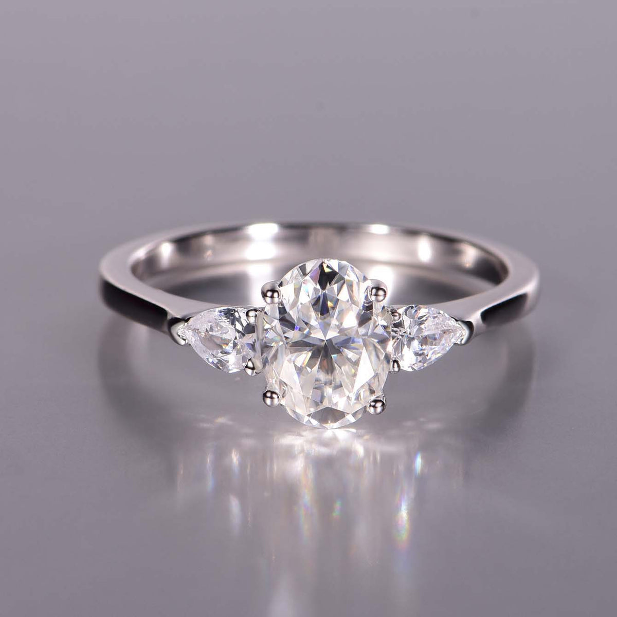 S925 sterling silver moissanite ring three-stone design light luxury engagement ring
