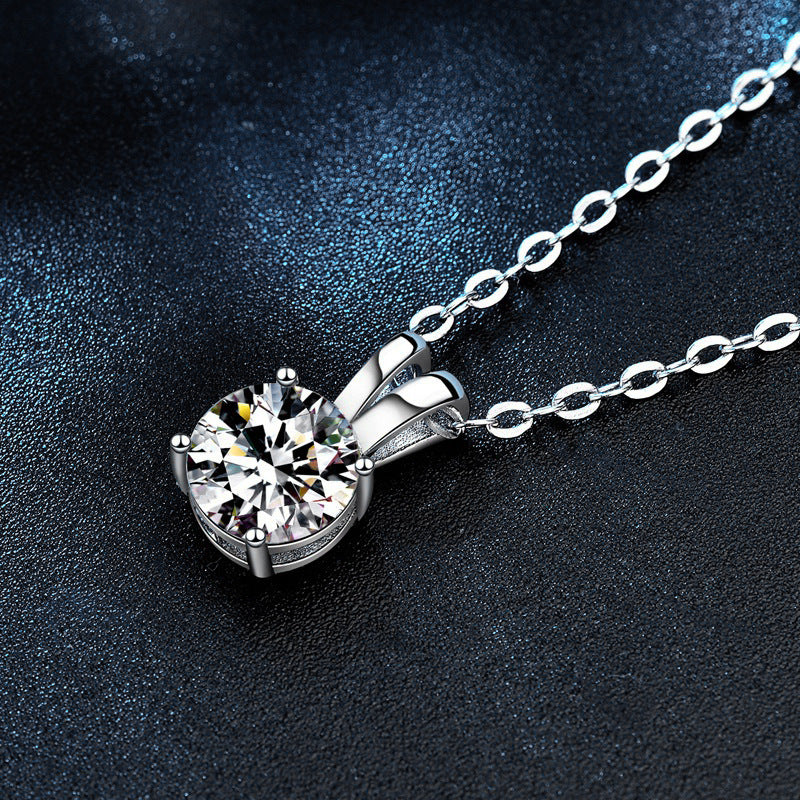 S925 Sterling Silver Moissanite Four-Claw Necklace