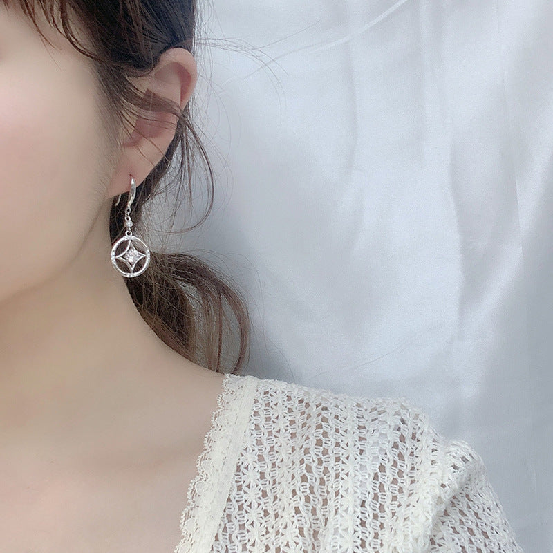 New Chinese retro copper tassel 925 silver Mosan diamond ear hook