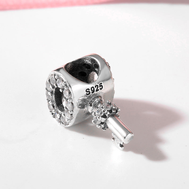 S925 Sterling Silver Inlaid Zircon Key Shape Pendant