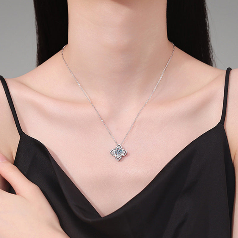 S925 Sterling Silver Moissanite Clover Pendant Clavicle Chain Necklace