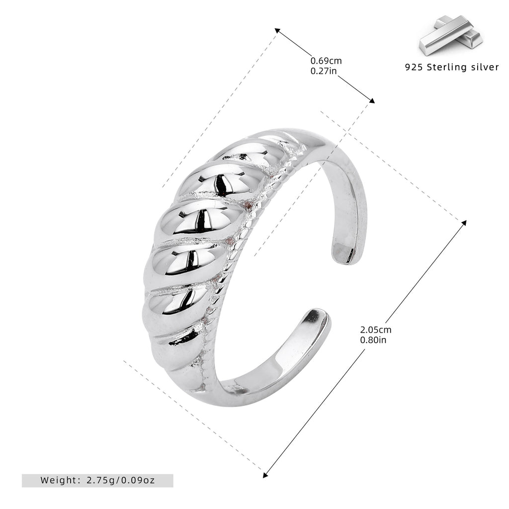Stylish and simple S925 sterling silver croissant ring