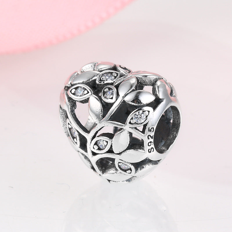 S925 Sterling Silver Loving Heart Shape Hollow Leaf Pattern Zircon Pendant