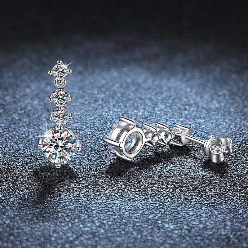 s925 sterling silver classic four claw Moissanite earrings