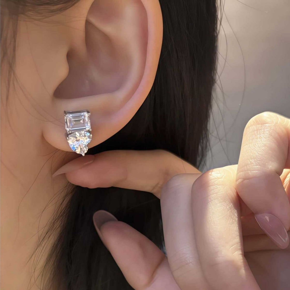 S925 Sterling Silver Heart-Shaped Moissanite Earrings