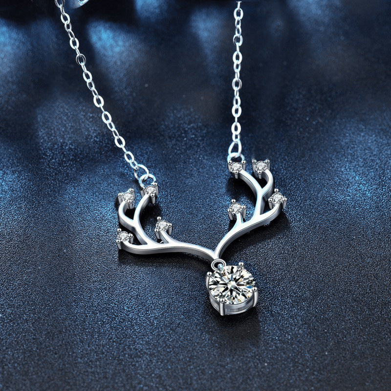 S925 Sterling Silver Moissanite Deer Shape Pendant Necklace