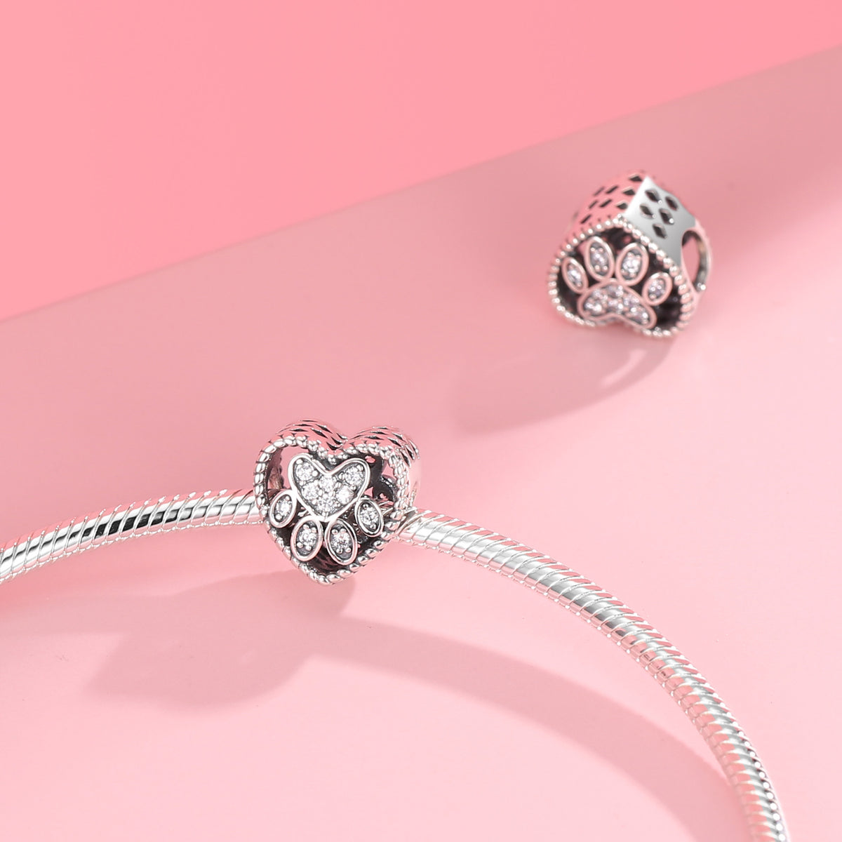 S925 Sterling Silver Loving Heart Dog's Paw Zircon Pendant