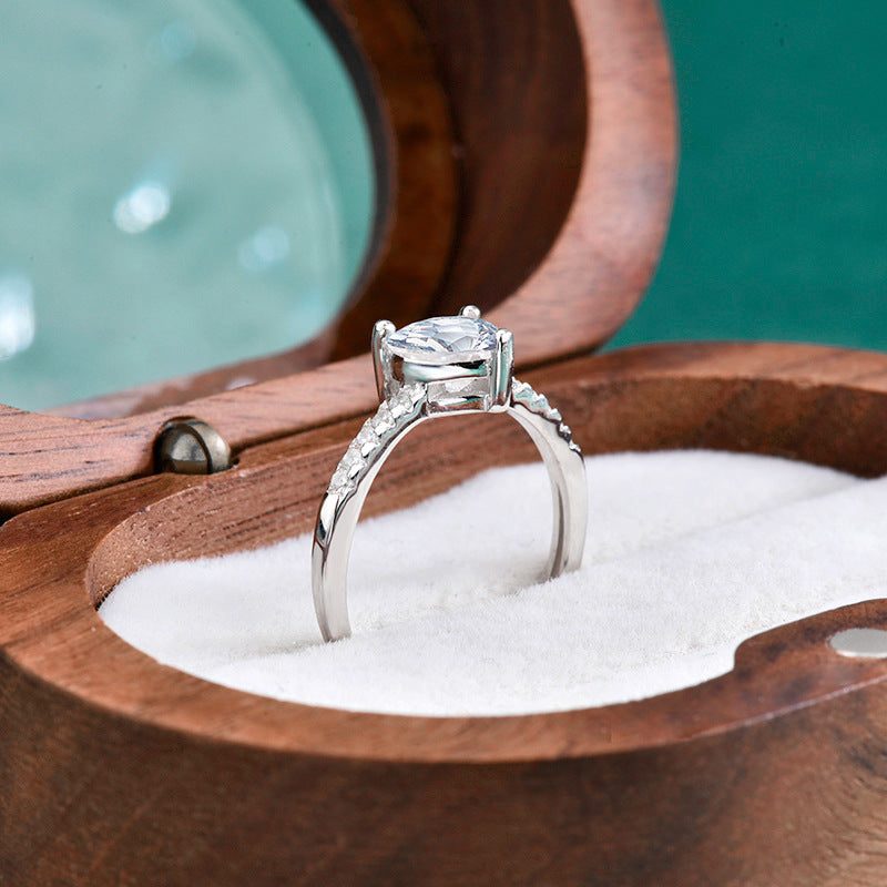 S925 Sterling Silver Heart Moissanite Ring
