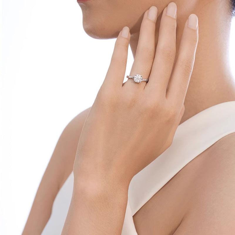 S925 Sterling Silver Four-Prong Snowflake Moissanite Ring