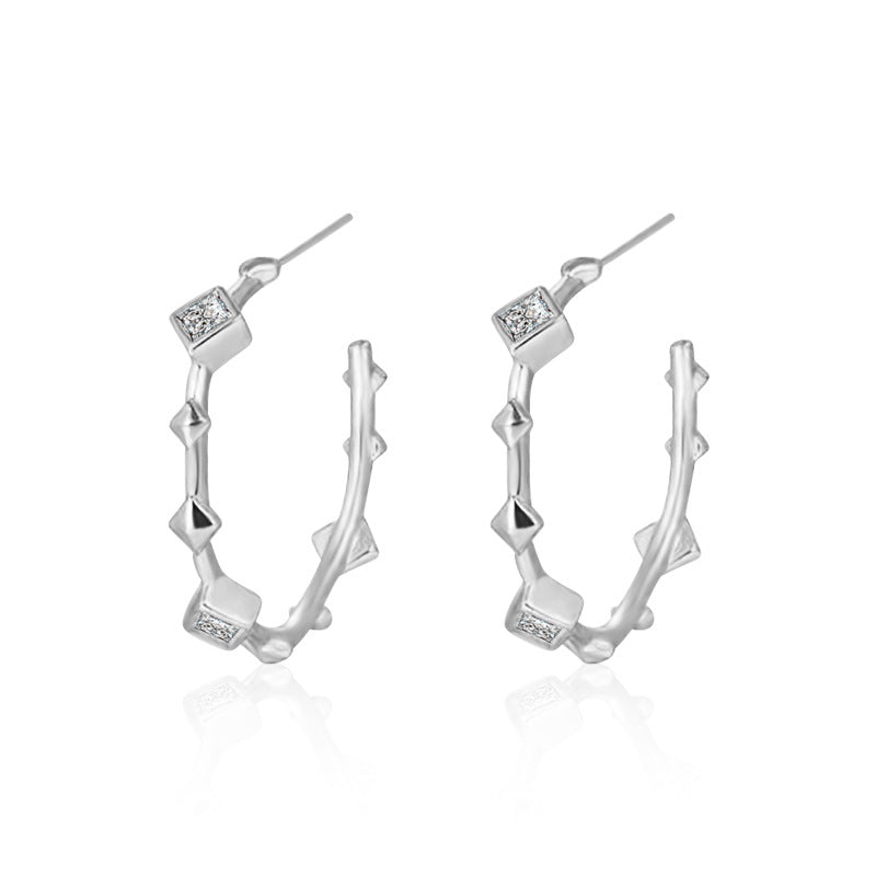 Moissanite S925 sterling silver bamboo C-shaped earrings