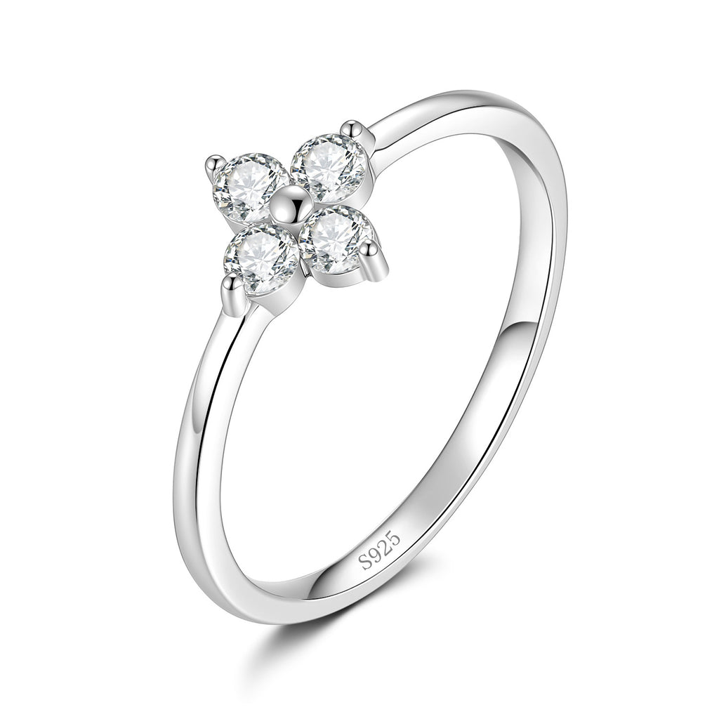 S925 Sterling Silver Four-Leaf Clover Moissanite Ring