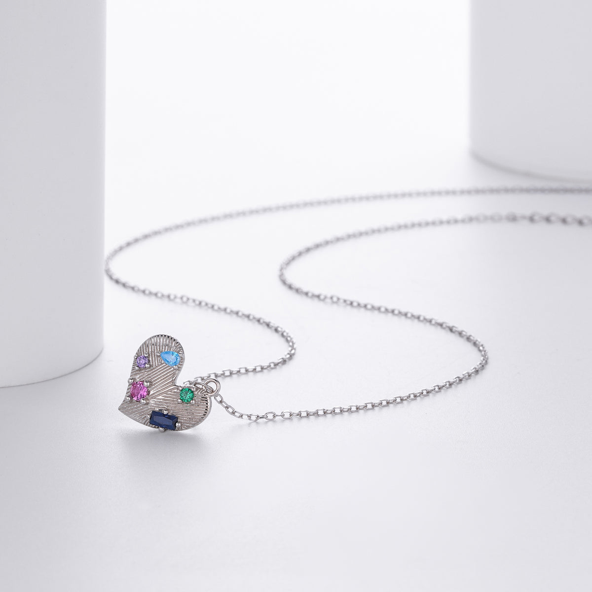 S925 Sterling Silver Heart Necklace Inlaid with Colored Zirconium