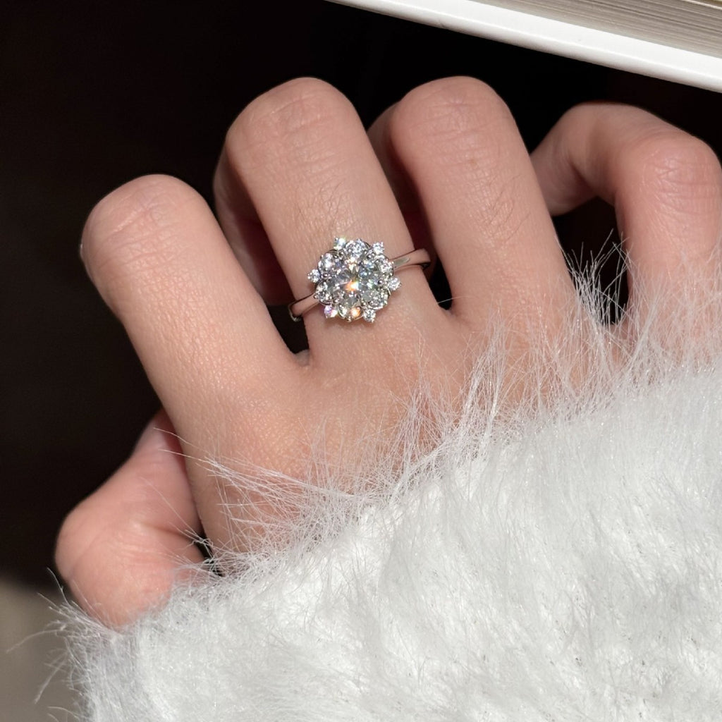 S925 Silver Ring with Colored Moissanite