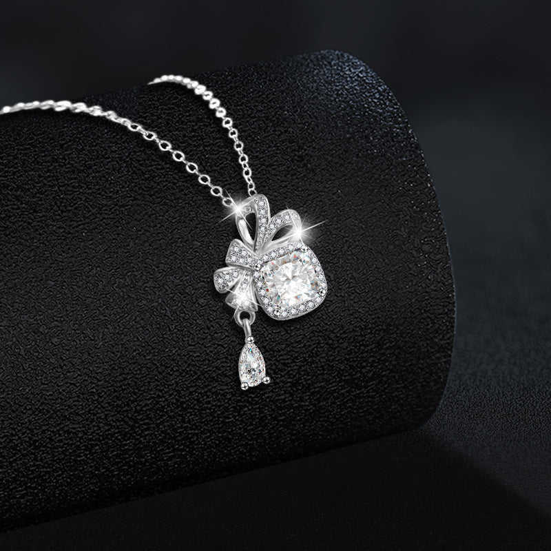 S925 Silver Moissanite Pendant Bow Square Necklace