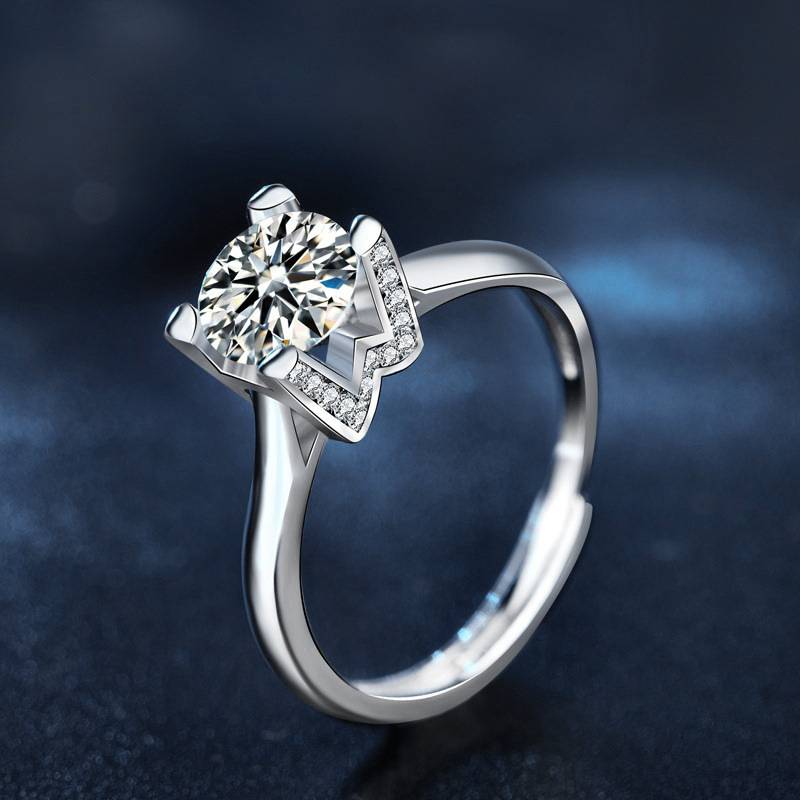 S925 Sterling Silver Letter W Moissanite Ring
