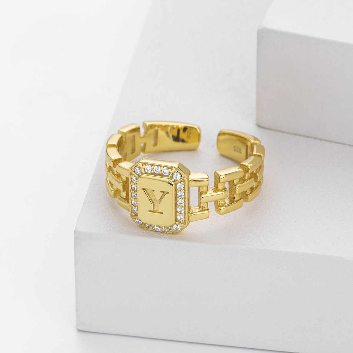 Stylish and simple S925 sterling silver ring with English letter band