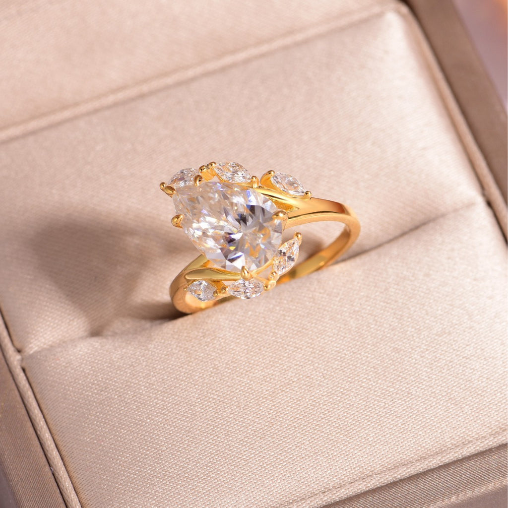 S925 Sterling Silver Drop Moissanite Ring Corolla Shaped Engagement Ring