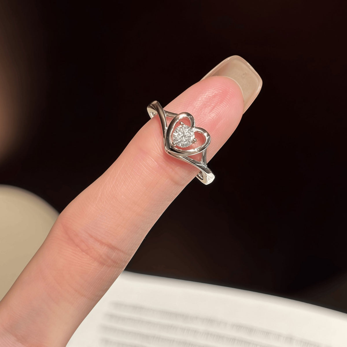 S925 Sterling Silver Heart-Shaped Colorful Moissanite Ring
