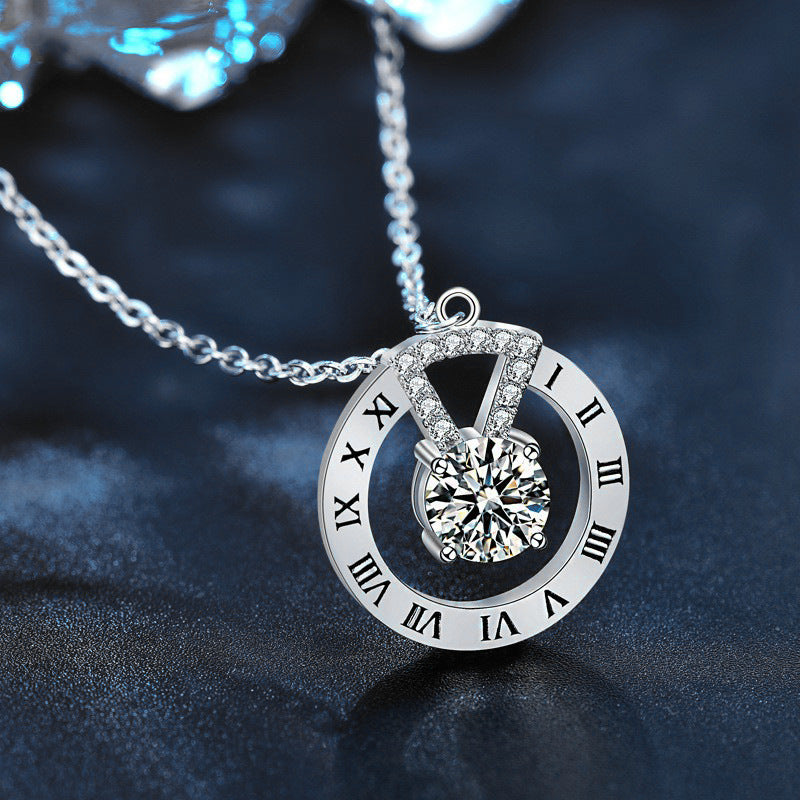 S925 Sterling Silver Moissanite Lucky Plate Pendant Necklace