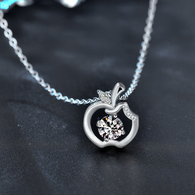 S925 Sterling Silver Apple Clavicle Moissanite Pendant Christmas Eve Gift Necklace
