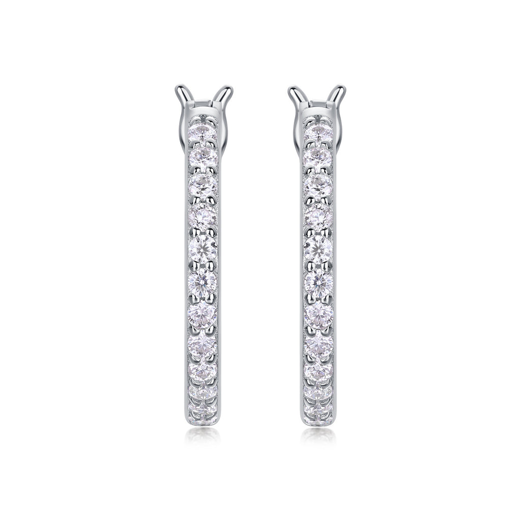 S925 Silver Shimmering Moissanite Earrings