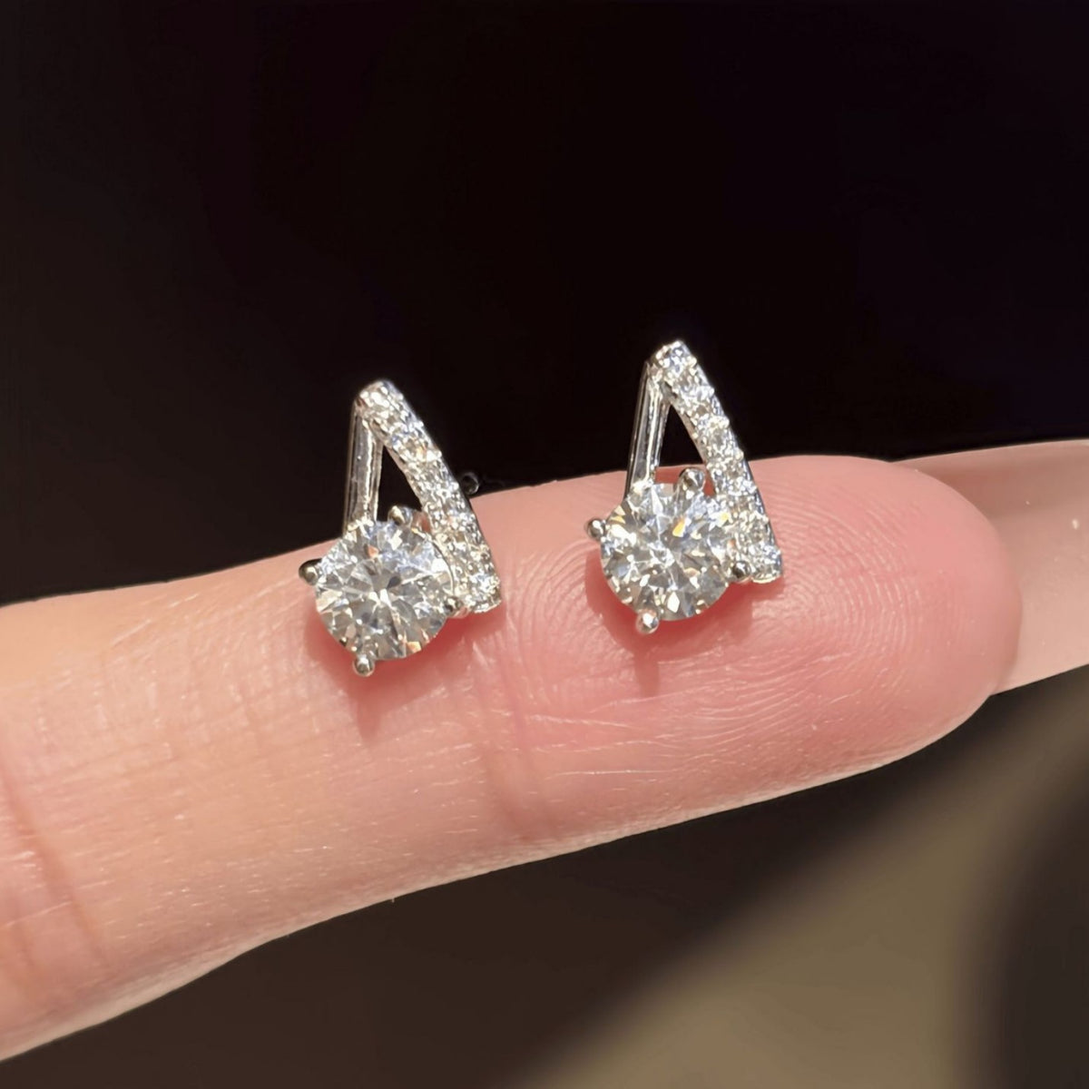 S925 Sterling Silver Geometric Moissanite Stud Earrings