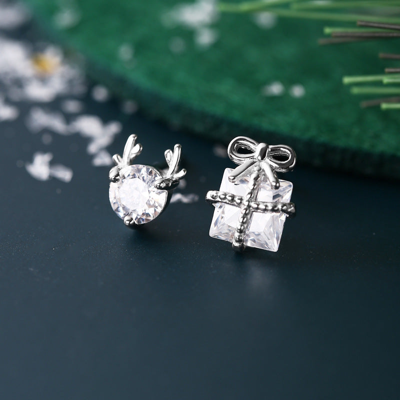 S925 Sterling Silver Asymmetrical Christmas Gift Box & Antler Stud Earrings