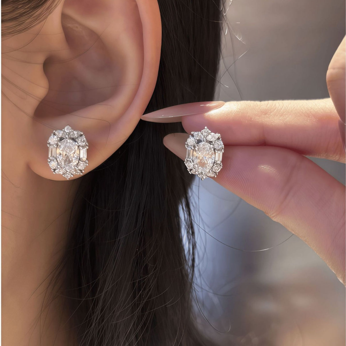 S925 Sterling Silver "Pigeon's Egg" Snowflake Moissanite Stud Earrings
