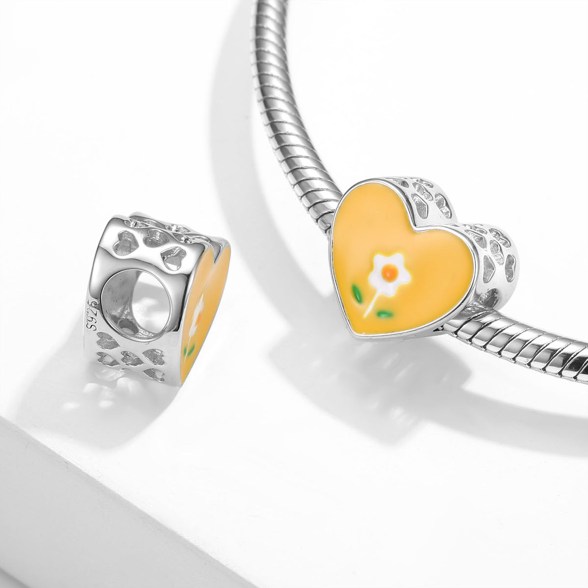 S925 Silver Heart-Shaped Flower Pendant