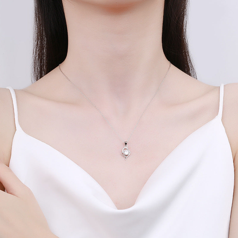 S925 Sterling Silver Moissanite Women's Simple Love Heart Pendant Necklace