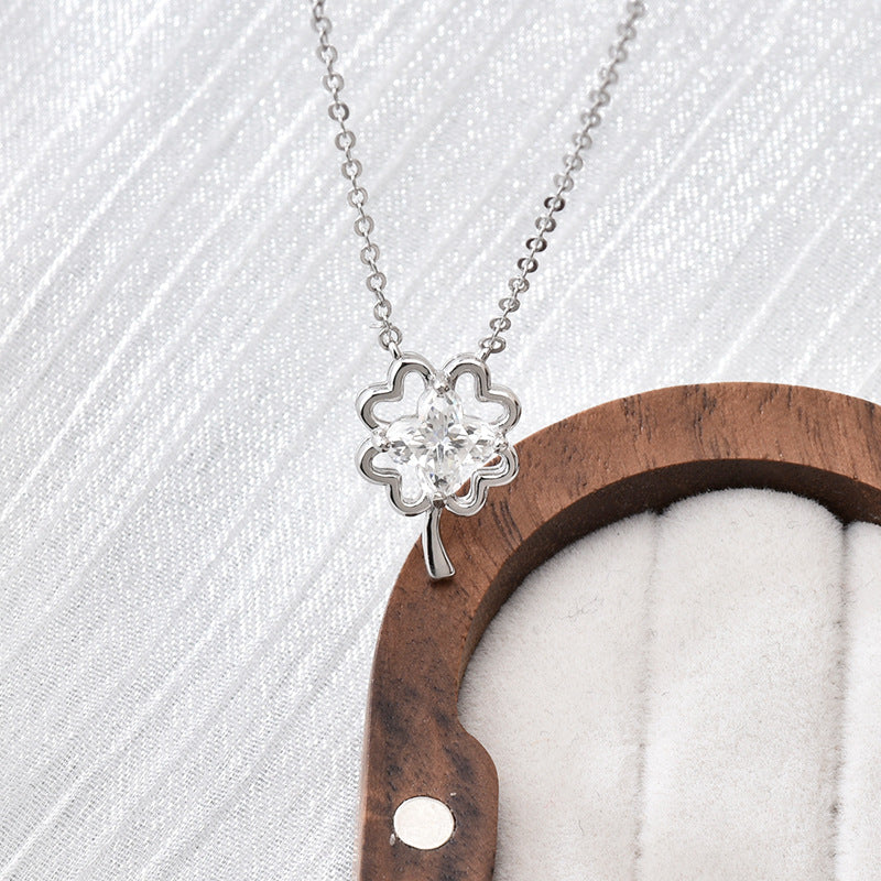 S925 Sterling Silver Moissanite Lucky Four-Leaf Pendant Necklace