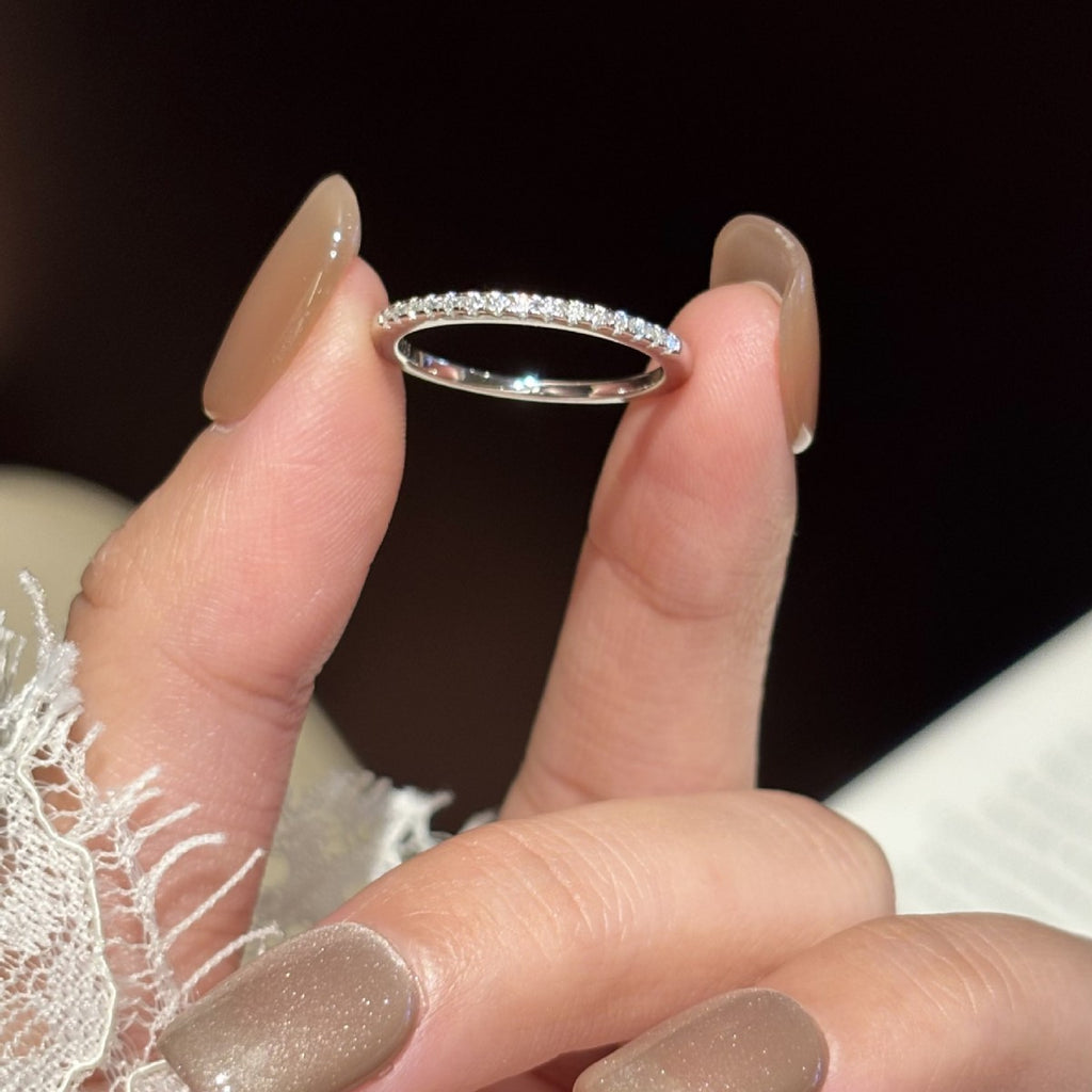 S925 Sterling Silver Micro-Pave Moissanite Ring