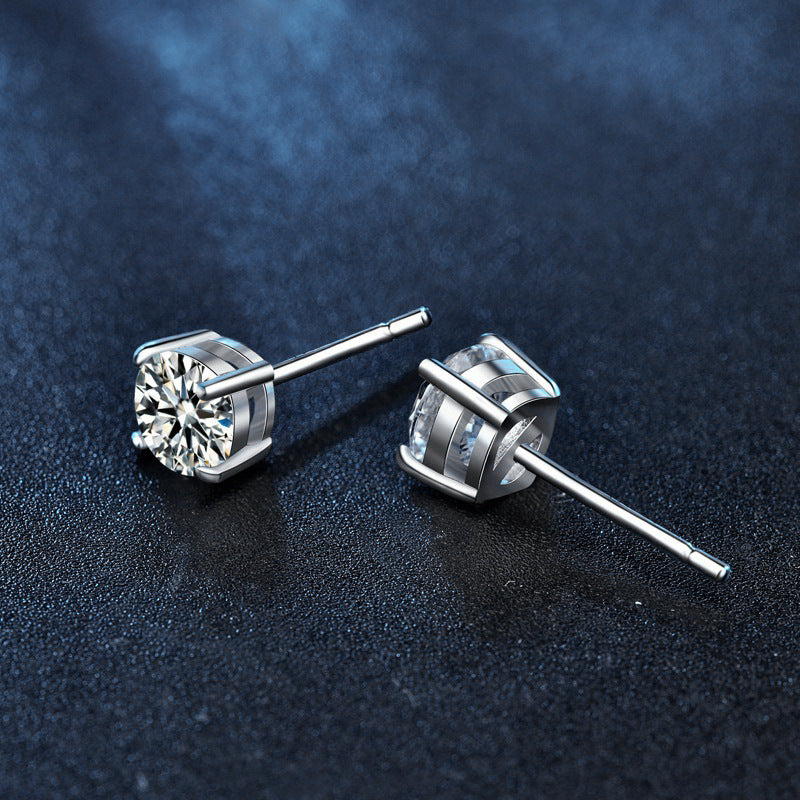 Four-claw Moissanite 925 sterling silver earrings