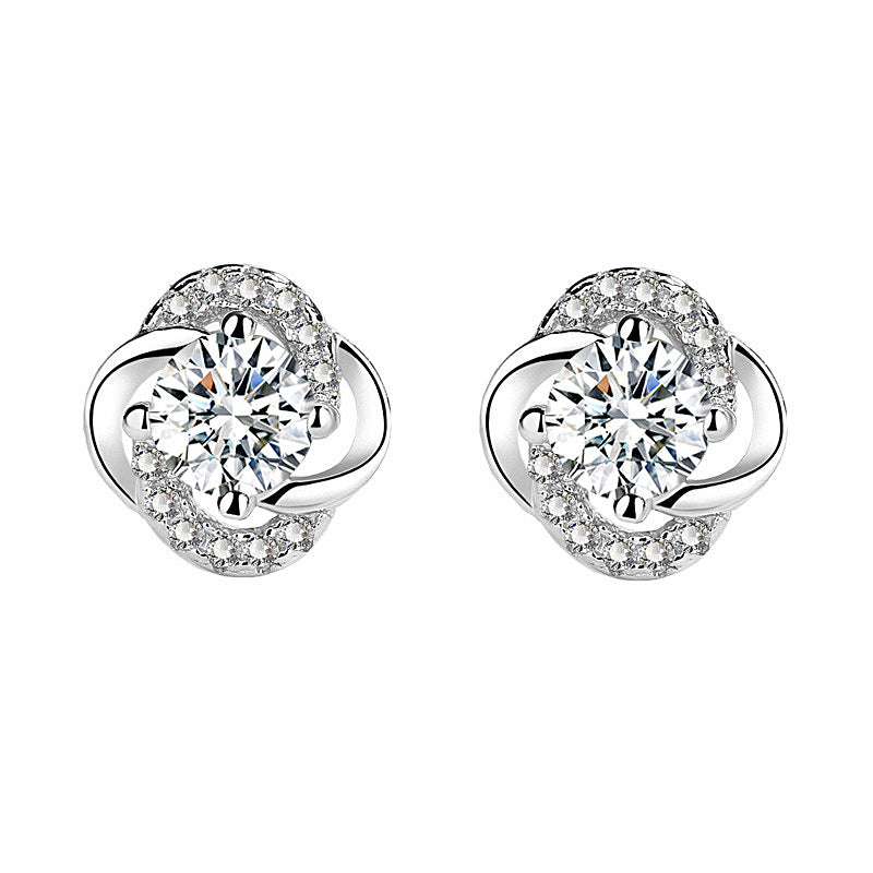 925 Sterling Silver Moissanite Four-Leaf Clover Stud Earrings