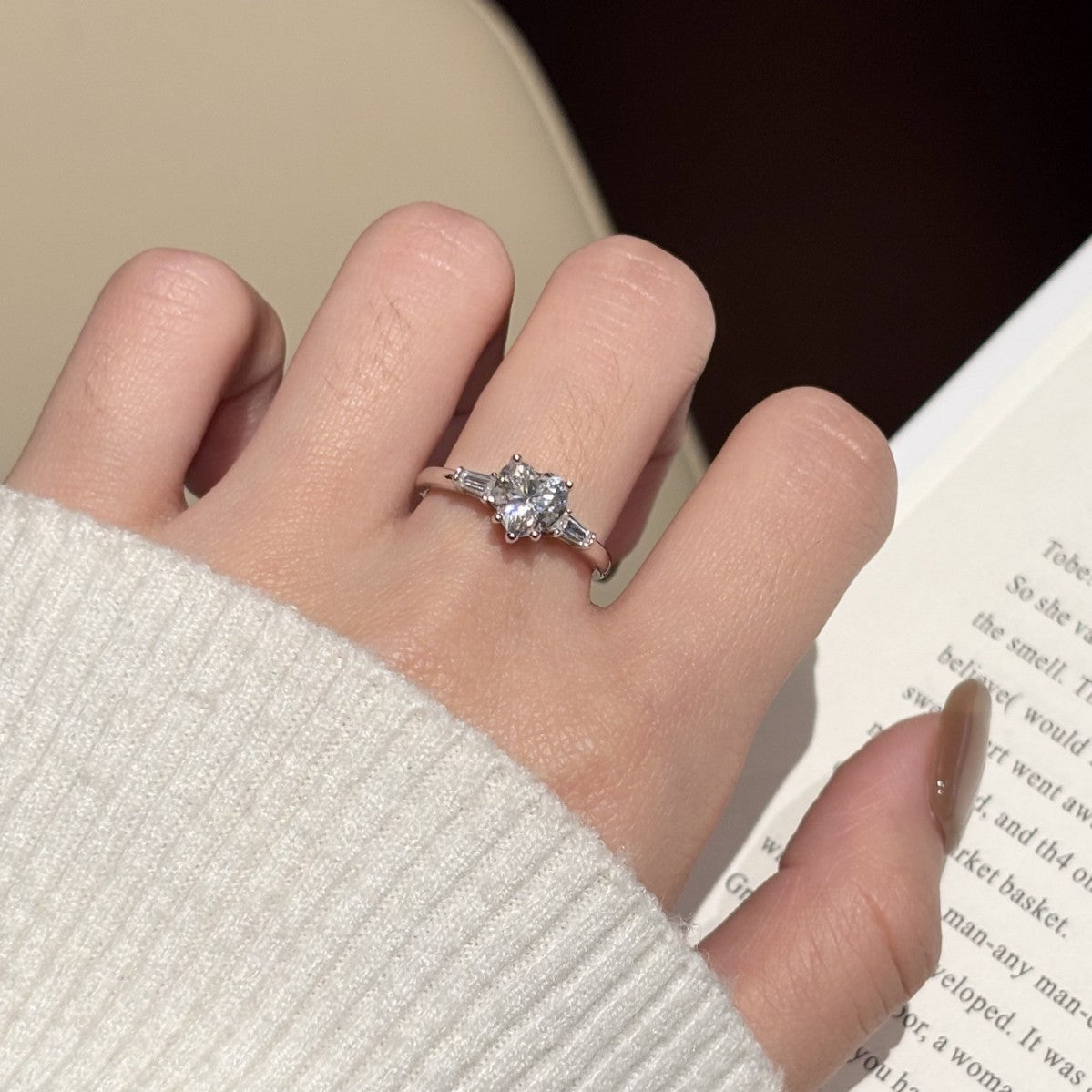 S925 Silver Heart-Shaped Colorful Moissanite Ring