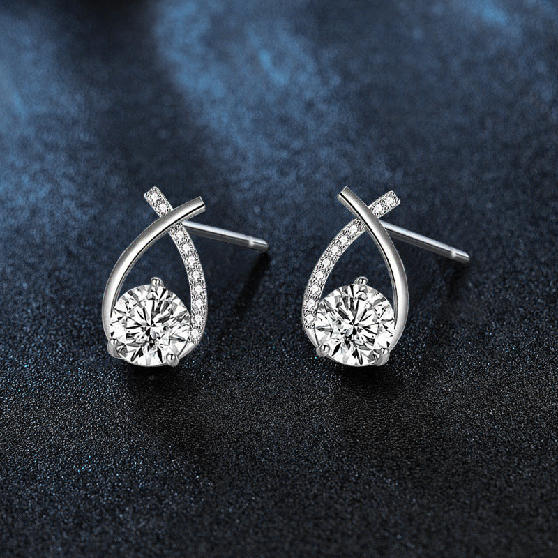 925 sterling silver fishtail crossed Moissanite earrings
