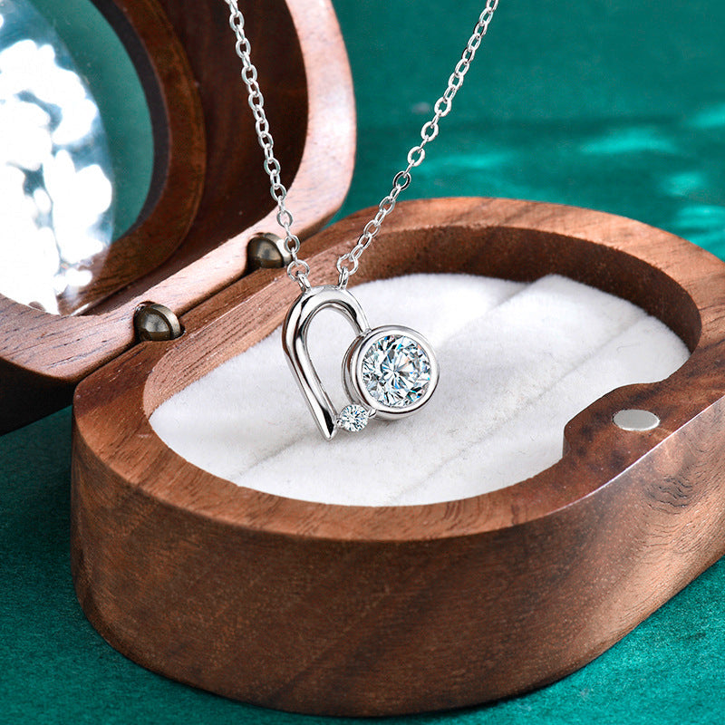 S925 Sterling Silver Moissanite Loving Heart Pendant Necklace