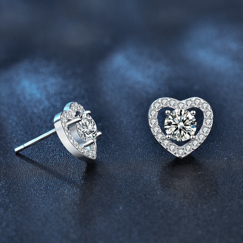 Moissanite four-prong S925 sterling silver heart-shaped earrings